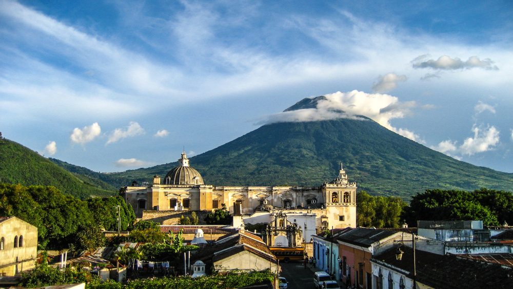 Antigua,Guatemala,,Volcano Cristóbal Colón